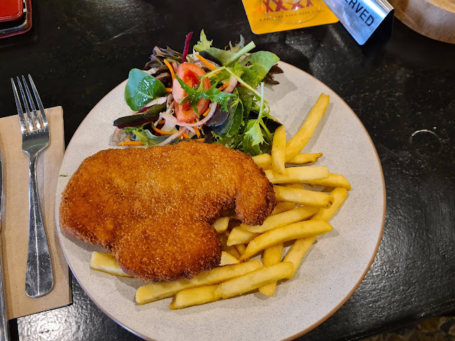 53 Station St, Nerang QLD 4211