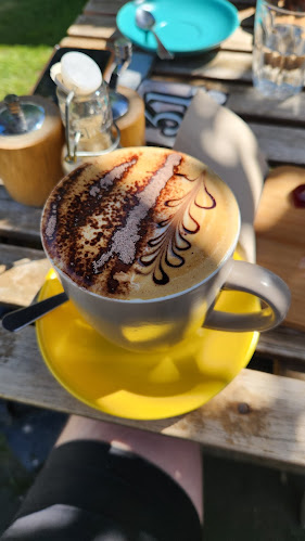 Comentarii opinii despre Cannibal Creek Bakehouse