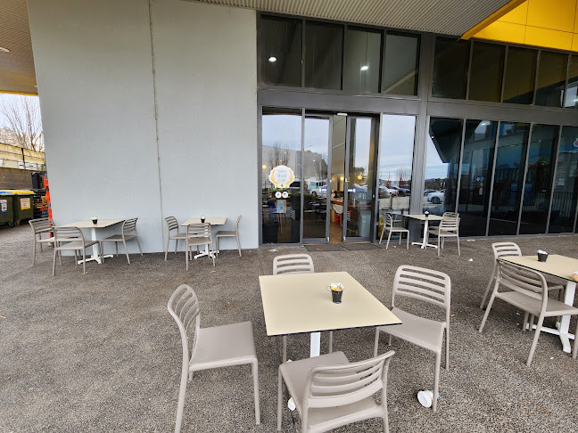 Cedar Husk Cafe - Fyshwick