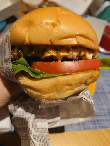 Opinii despre Mofo Burgers în Carlton - Hospitality and gastronomy