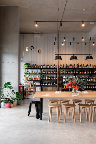 Paranormal Wines - Campbell