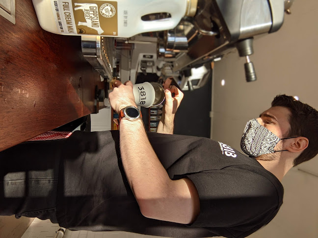 Comentarii opinii despre 3818 EspressoBar