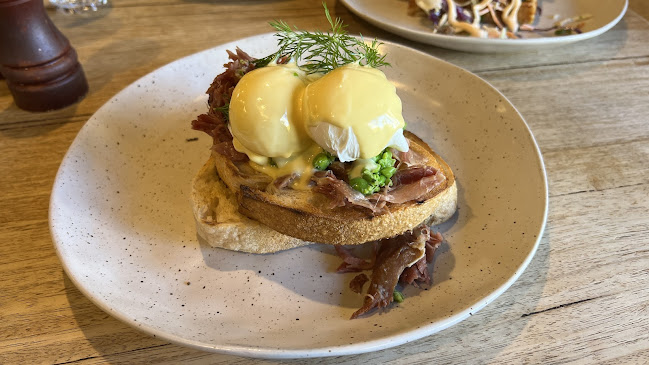 664 Dean St, Albury NSW 2640