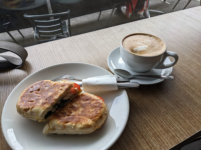 Comentarii opinii despre Maples Cafe