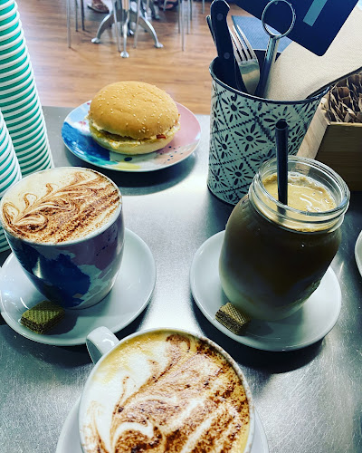 Cafe Four - Albion Park