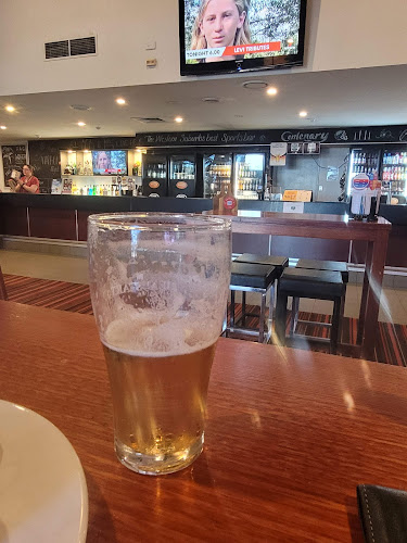 Centenary Tavern - Hospitality and gastronomy