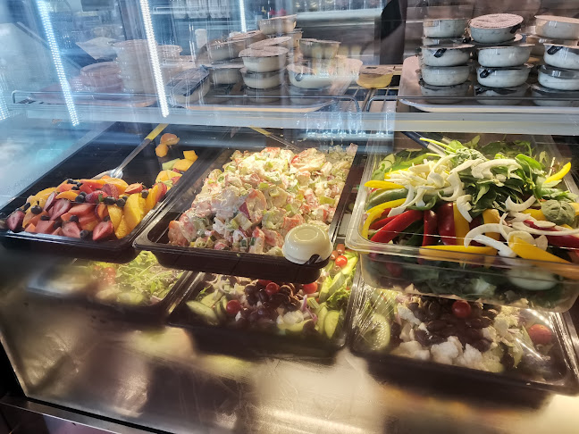 Comentarii opinii despre Big Tuna Fish Co.