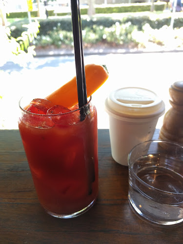 Top Paddock Cafe - Hospitality and gastronomy