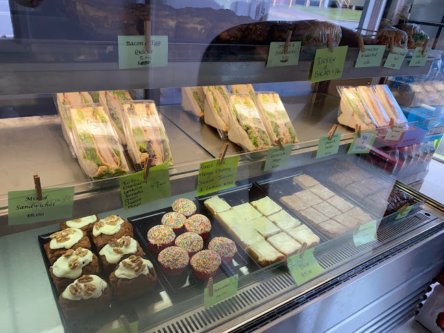 Orange Cafe Pomona (Hinterland Fish ‘N’ Fresh)