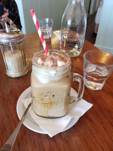 Comentarii opinii despre Salt Dish