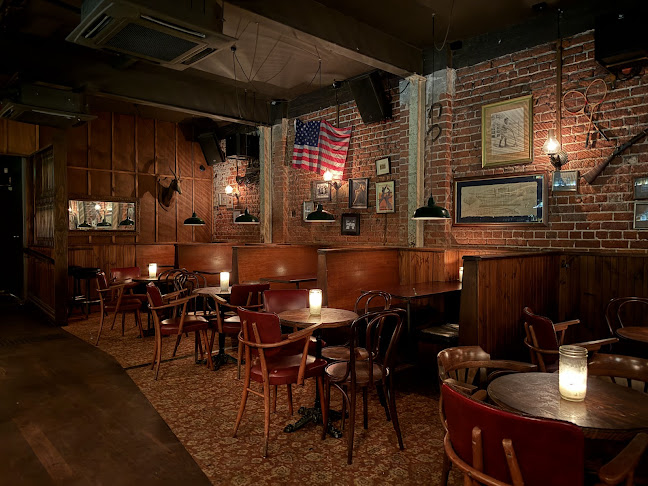 Sneaky Tony's - Northbridge