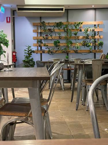 Espy Bar and Eatery - Hospitality and gastronomy