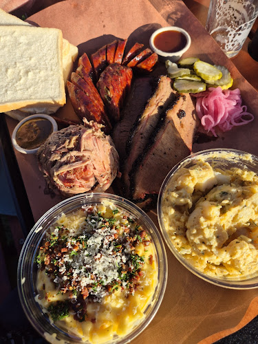 Armstrong Barbecue - Mount Duneed