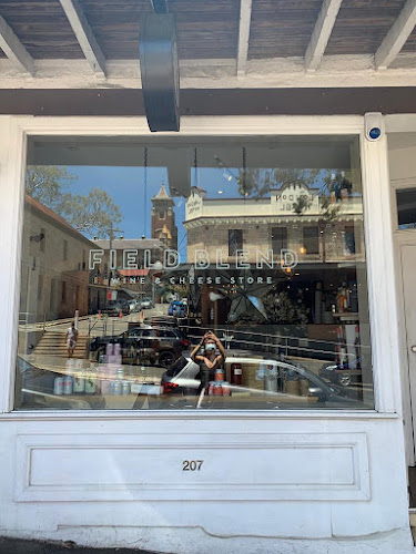 Field Blend Wine & Cheese Store - Hospitality and gastronomy