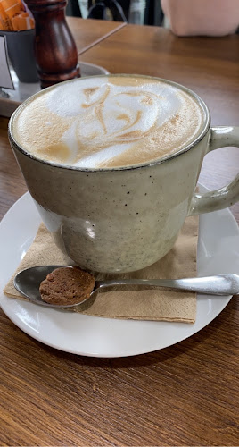 Comentarii opinii despre Central Park Cafe