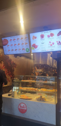 Opinii despre Sal's Authentic New York Pizza - Exhibition Street în Melbourne - Hospitality and gastronomy