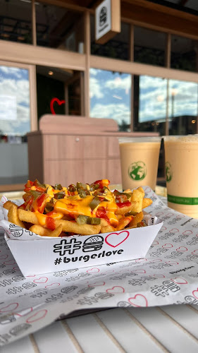 Opinii despre Burger Love Woodlea în Melbourne - Hospitality and gastronomy