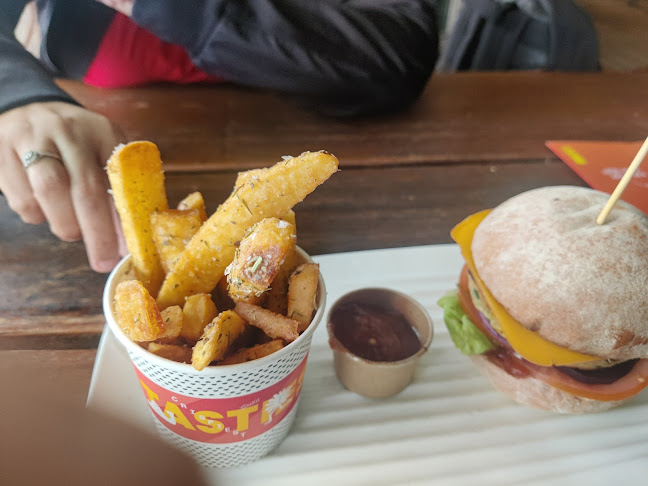 Grill'd Burgers - Scarborough - Hospitality and gastronomy