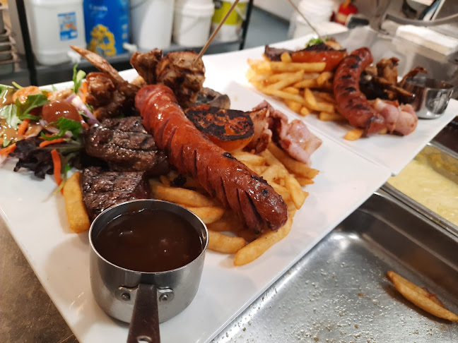 Opinii despre Risdon Hotel în Port Pirie - Hospitality and gastronomy