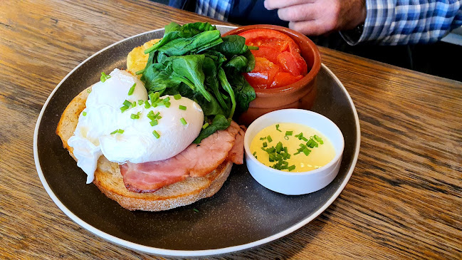 Two Sisters Cafe [formerly known as Steampacket Foods] - Hospitality and gastronomy