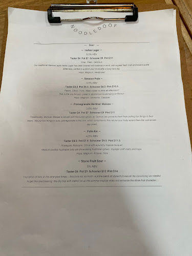 Comentarii opinii despre Noodledoof Brewing & Distilling Co.