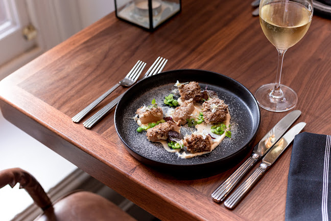 ESQ Bar + Dining - Hospitality and gastronomy