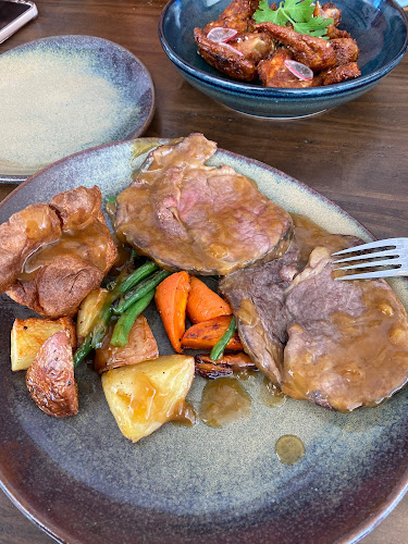 Comentarii opinii despre Mano's Tedder Avenue