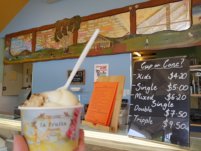 Oggies Ice Cream Cafe