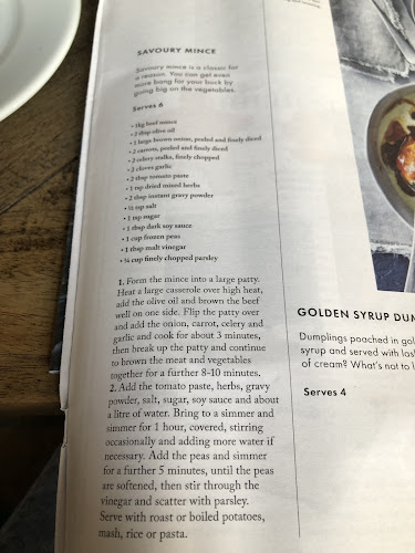 6 David St, Bowral NSW 2576