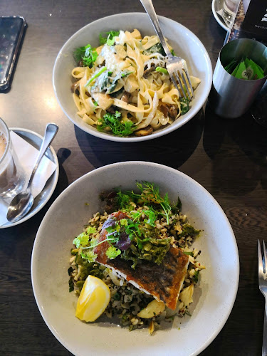 Comentarii opinii despre Artezen