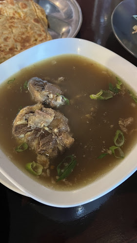 Makan² Cafe - Victoria Park