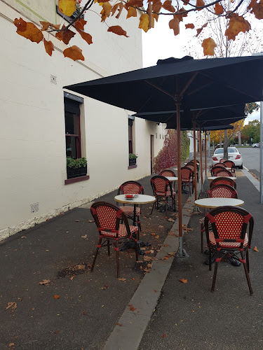 Parkville Store. - Hospitality and gastronomy