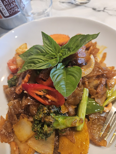 Leaf in Nowra, Modern Thai & Asian Restaurant - Hospitality and gastronomy