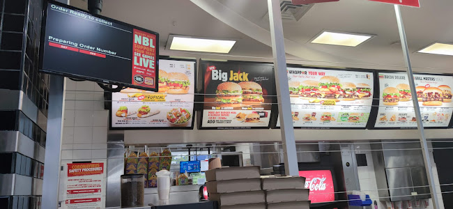 Opinii despre Hungry Jack's Burgers Bankstown Christies în Bankstown - Hospitality and gastronomy