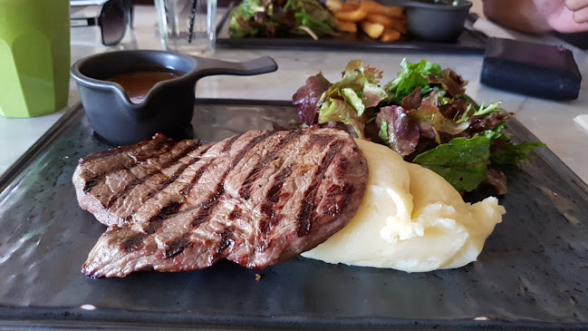 Bar Cleveland - Redfern