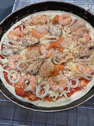 Comentarii opinii despre Rej's Old Skool Pizza