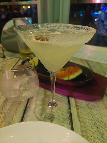 Comentarii opinii despre Xenia Coolangatta