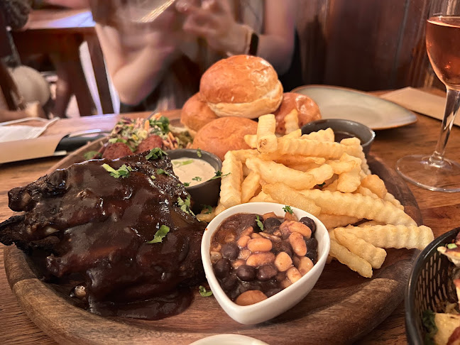 Buffalo Bar - Hospitality and gastronomy