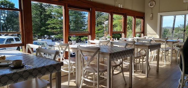 Comentarii opinii despre The Heritage beachside Cafe