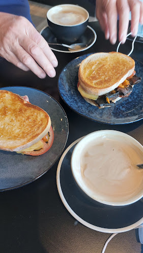 Coffee Gods Cafe - North Adelaide