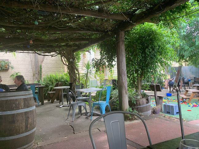 Blackwood Cafe and Tourist Information - Perth