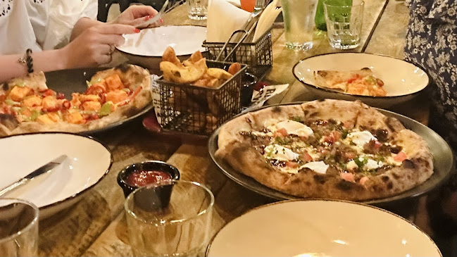 Pizza Industri - Hospitality and gastronomy