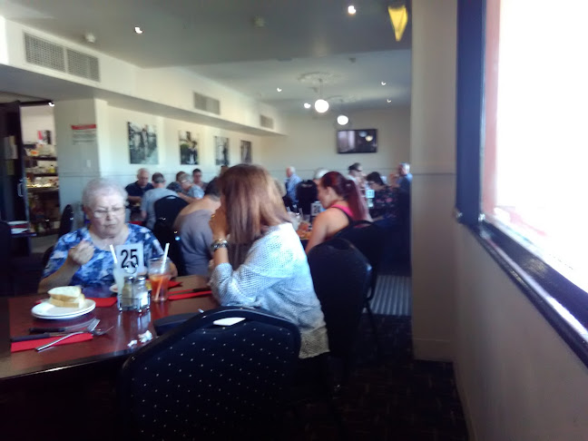 Opinii despre Risdon Hotel în Port Pirie - Hospitality and gastronomy