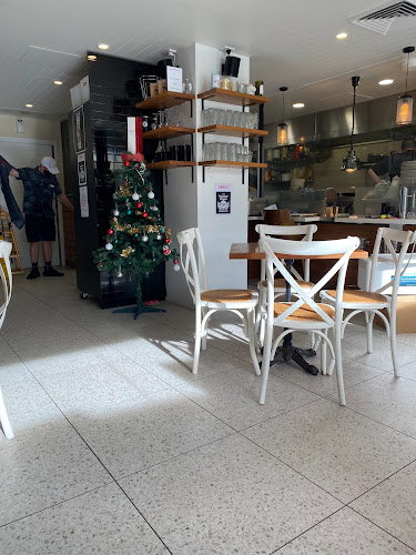 Shop 1/87 Ocean Parade, Coffs Harbour NSW 2450