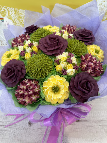 Comentarii opinii despre Over The Rainbow Cakes