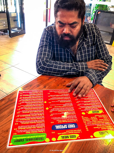 COUNTRY CURRY & KEBAB