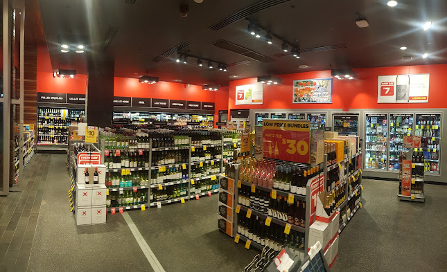 Opinii despre Liquorland Pacific Fair în Broadbeach - Hospitality and gastronomy