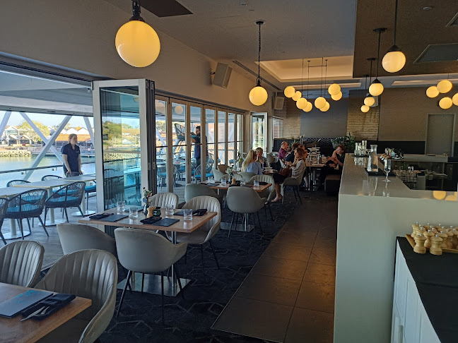 58 Southside Dr, Hillarys WA 6025