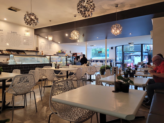 Comentarii opinii despre Cafe #12