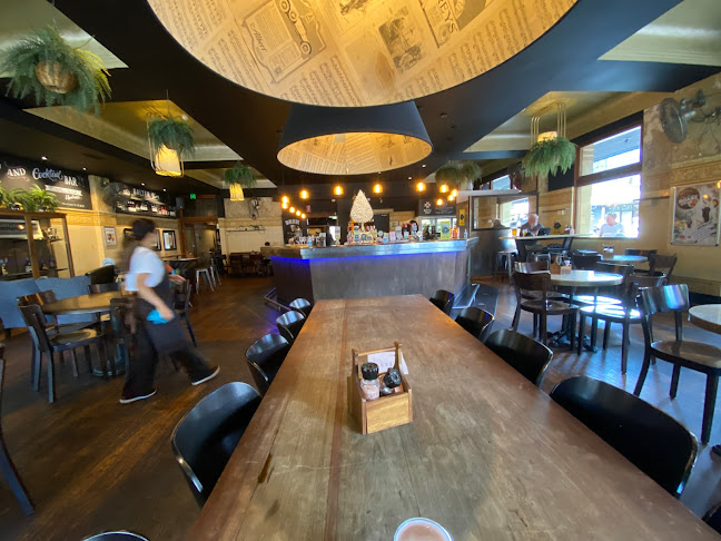 Comentarii opinii despre Bar Cleveland